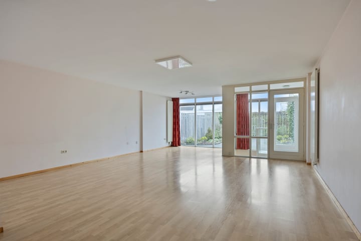 Foto 5 van De Lespaullaan 5