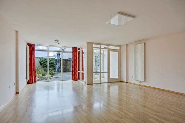 Foto 7 van De Lespaullaan 5