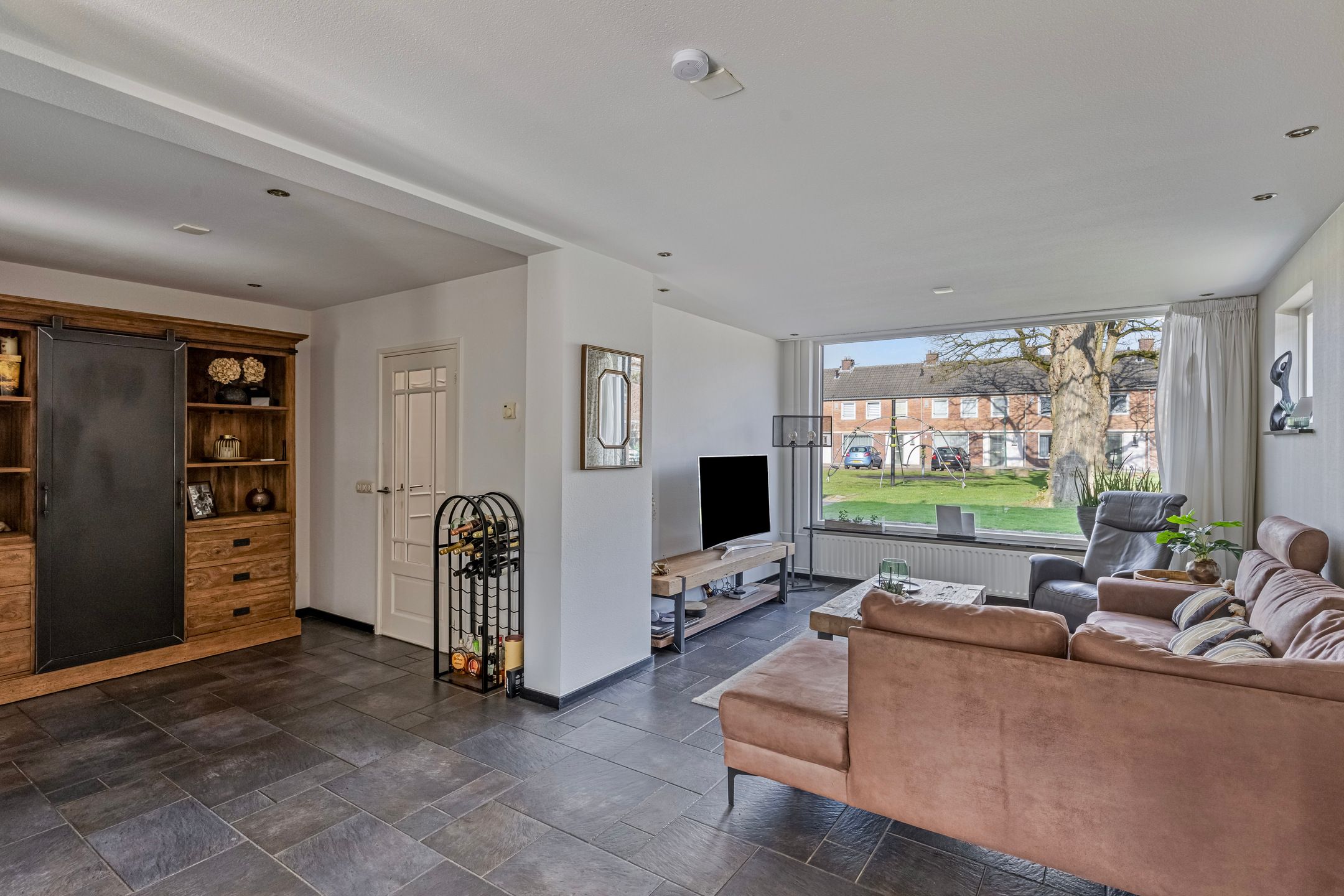 Photo 3 of Frederik Hendrikpark 25