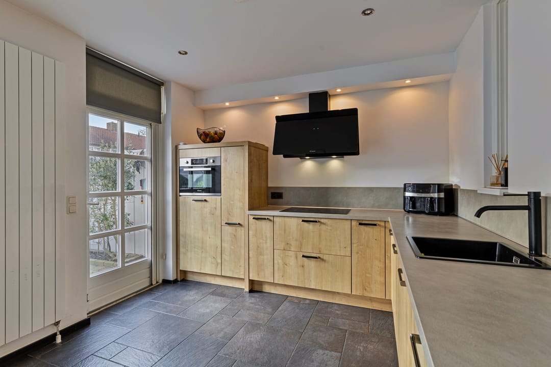 Photo 13 of Frederik Hendrikpark 25