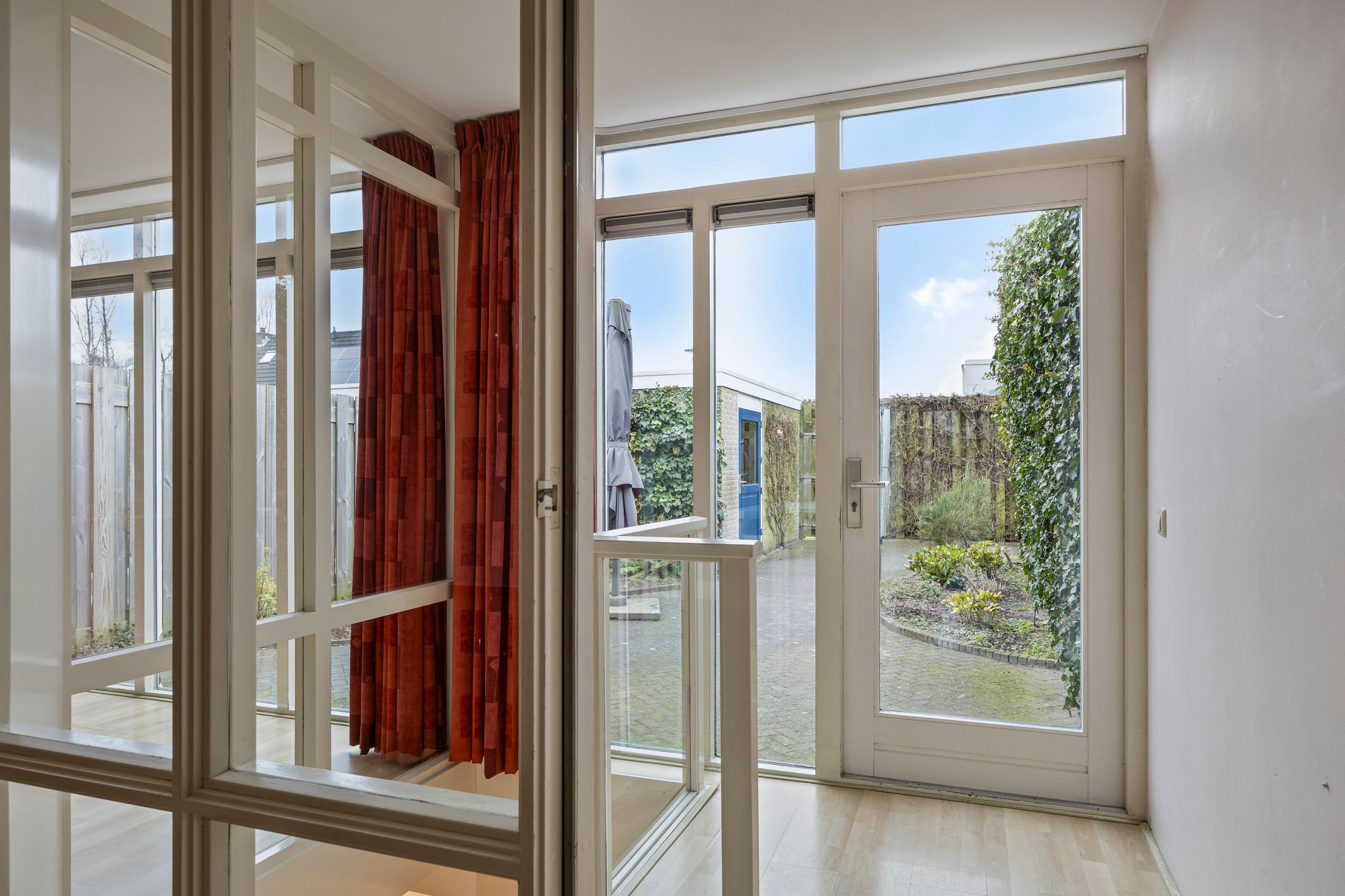 Foto 36 van De Lespaullaan 5