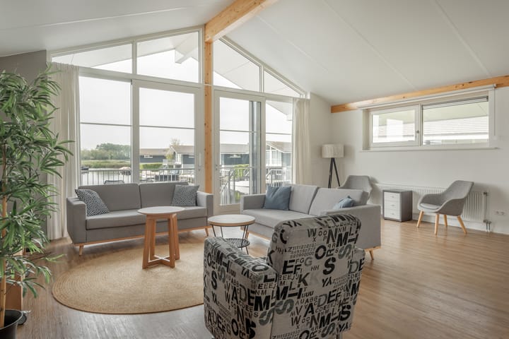 Photo 9 of Jongebuorren 37