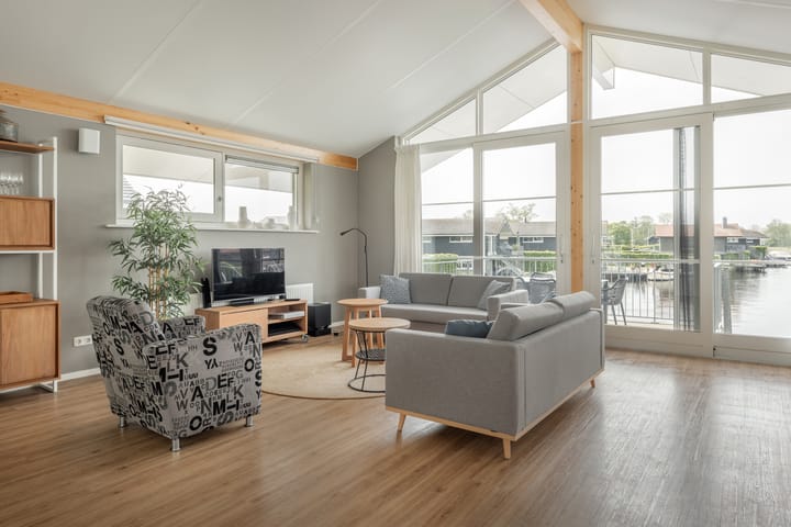 Photo 10 of Jongebuorren 37