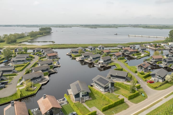 Photo 30 of Jongebuorren 37