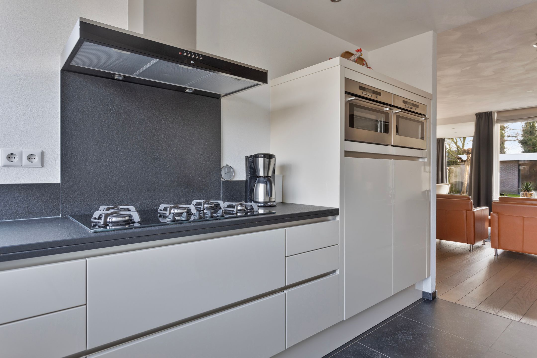 Photo 9 of Eikenstraat 27