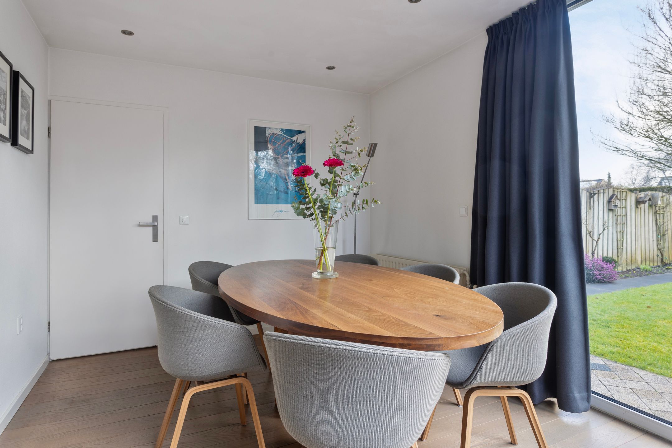 Photo 12 of Eikenstraat 27