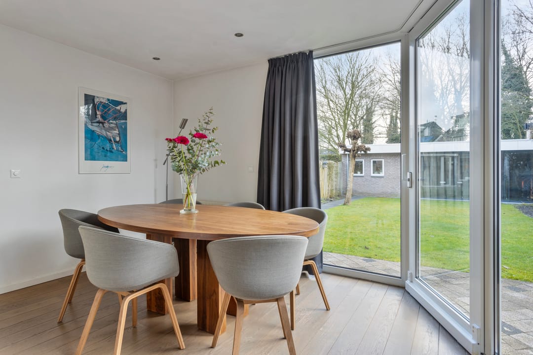 Photo 13 of Eikenstraat 27