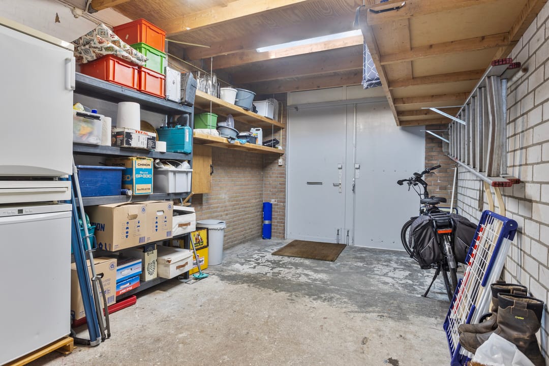 Photo 16 of Eikenstraat 27