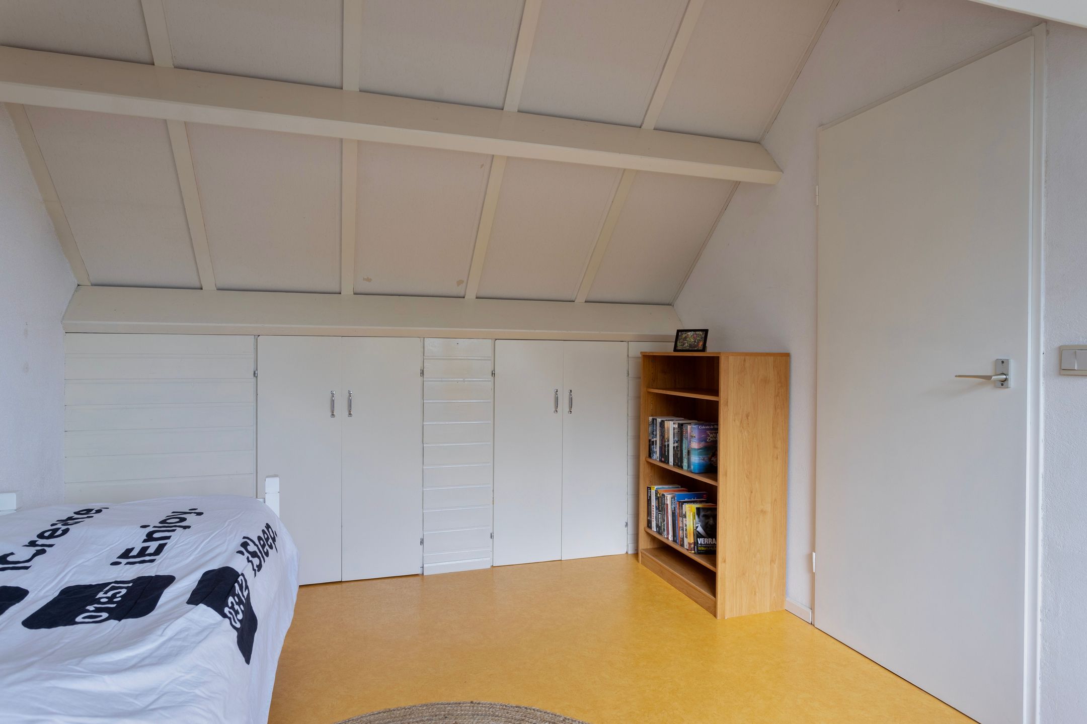 Photo 30 of Eikenstraat 27