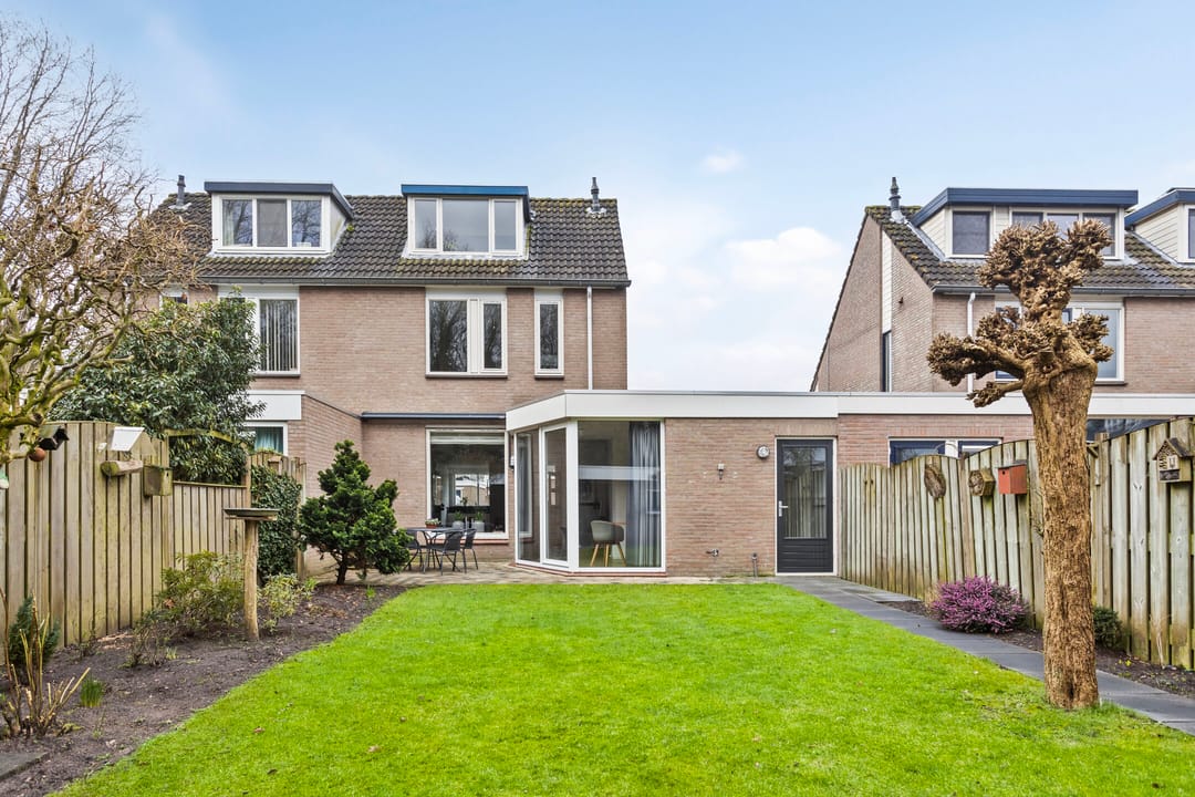 Photo 41 of Eikenstraat 27