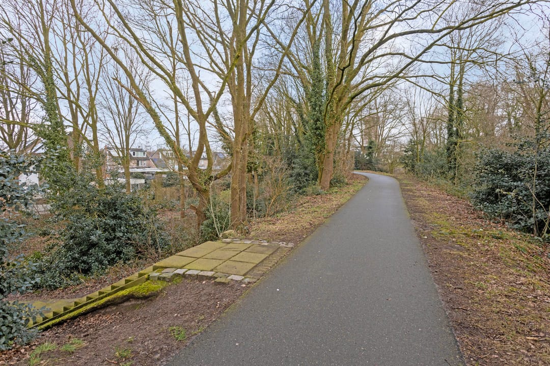 Photo 46 of Eikenstraat 27