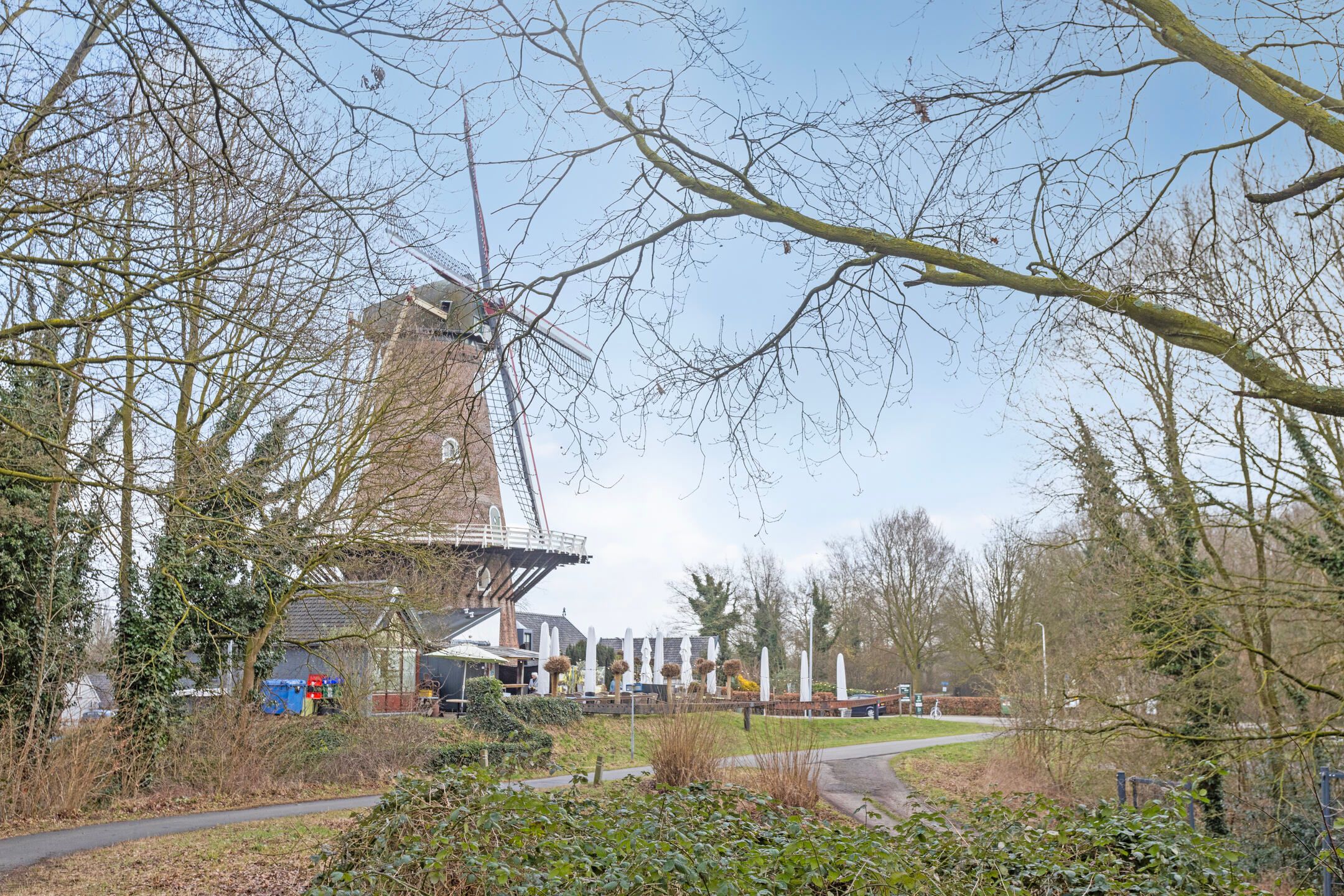 Photo 48 of Eikenstraat 27