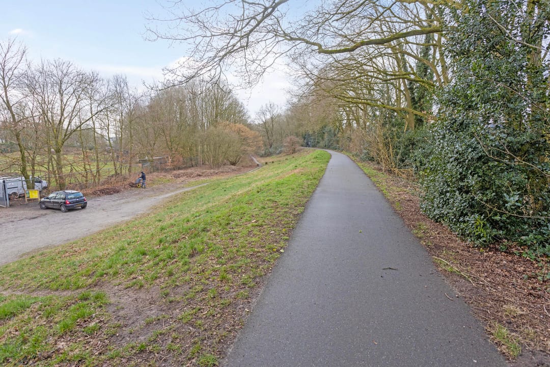 Photo 47 of Eikenstraat 27