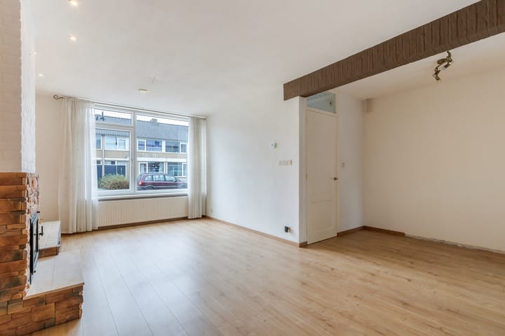 Foto 2 van Dr. Poelsstraat 27