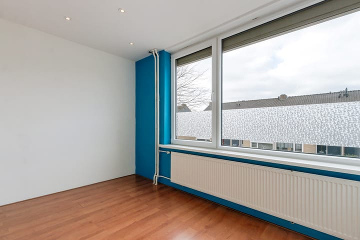 Photo 25 of Dr. Poelsstraat 27