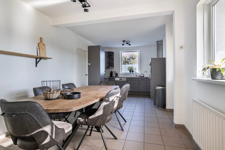 Foto 12 van van den Bogaardweg 3