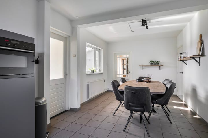 Foto 15 van van den Bogaardweg 3