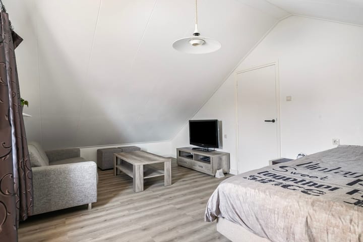 Foto 26 van van den Bogaardweg 3