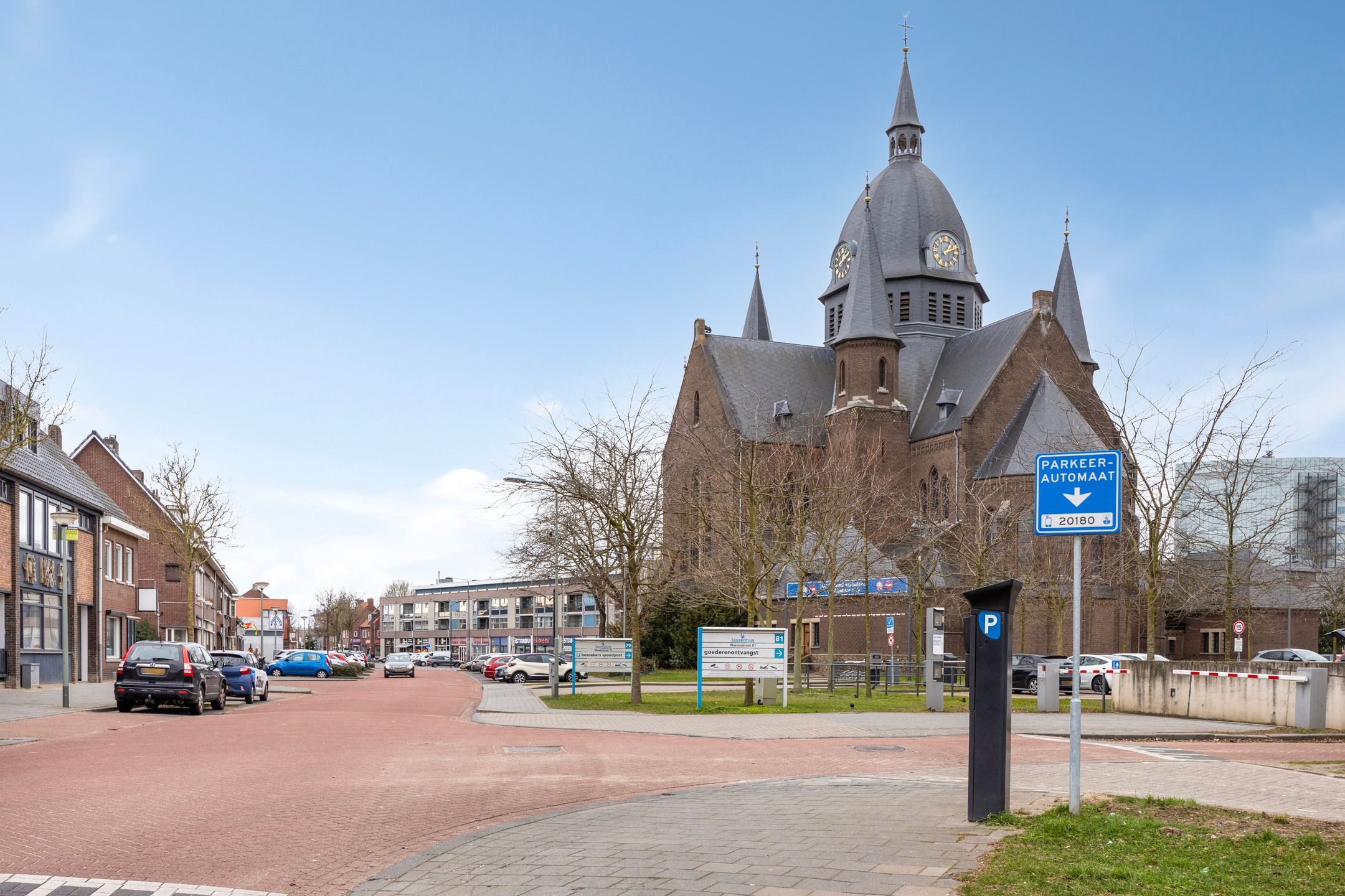 Foto 30 van Nassaustraat 114