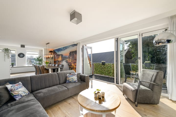 Foto 8 van Midstraat 118-A