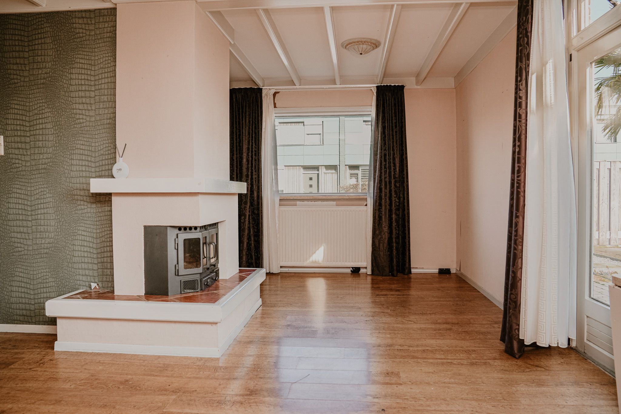 Photo 6 of Julianastraat 18