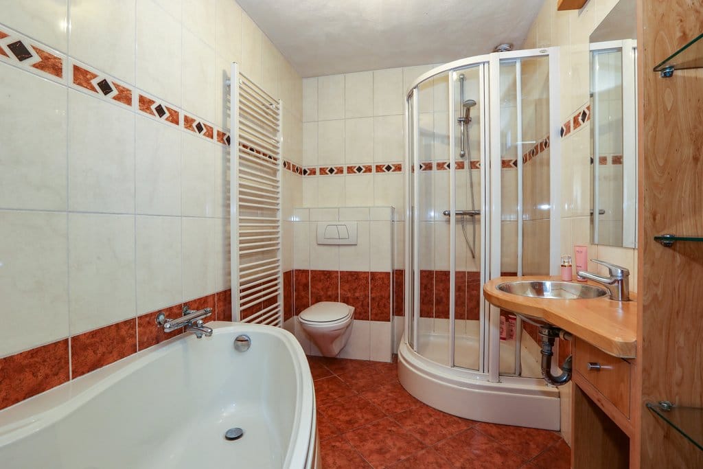 Photo 14 of Julianastraat 18