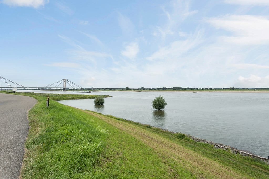 Photo 37 of Julianastraat 18