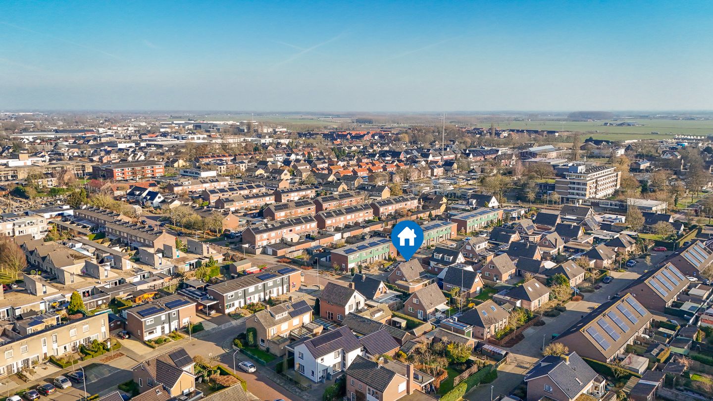 Photo 40 of Julianastraat 18