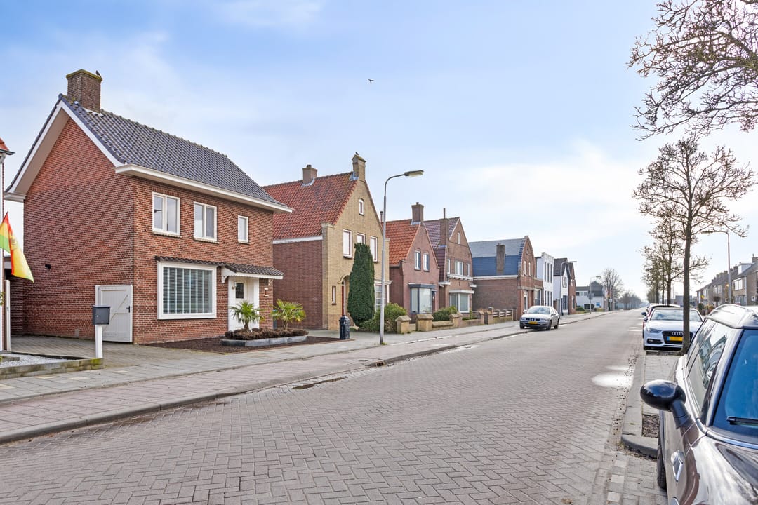 Foto 43 van Roosendaalseweg 64