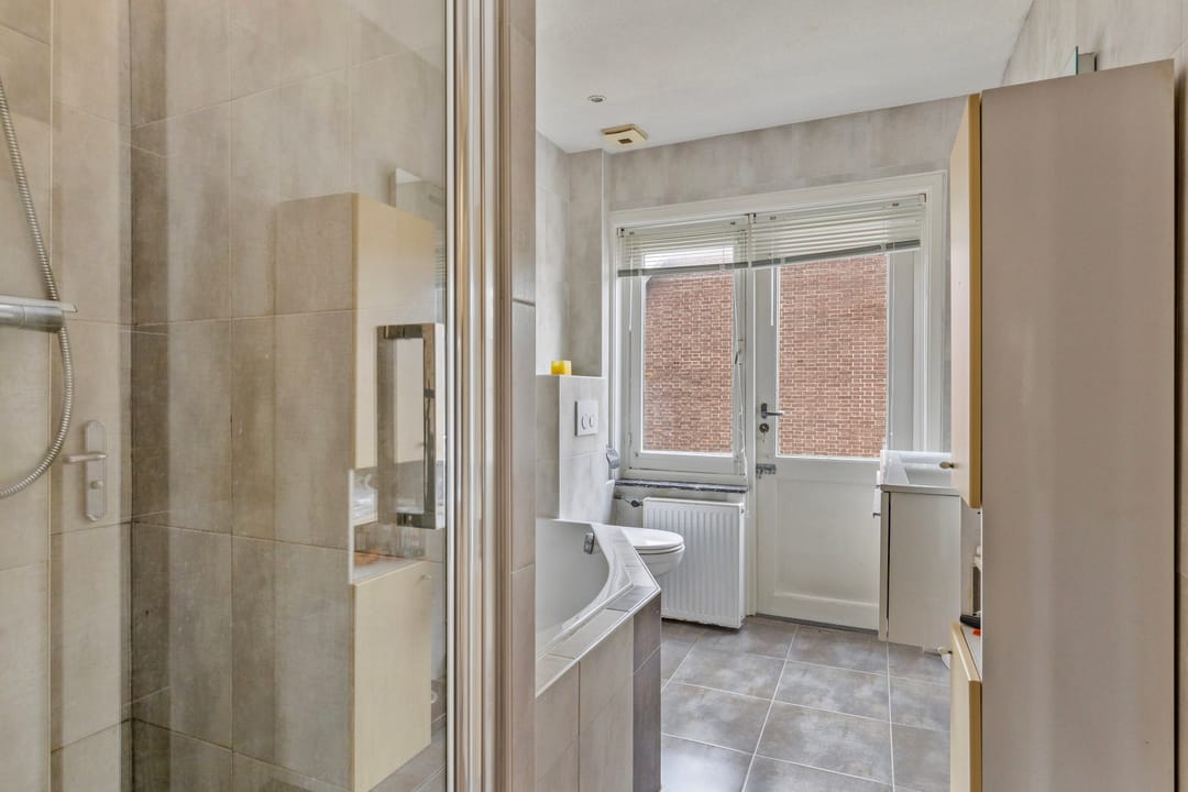 Foto 17 van Antoon der Kinderenlaan 6