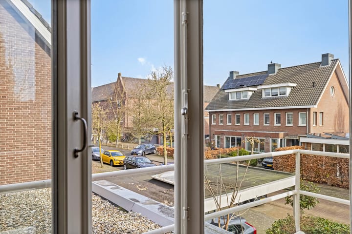 Foto 20 van Antoon der Kinderenlaan 6