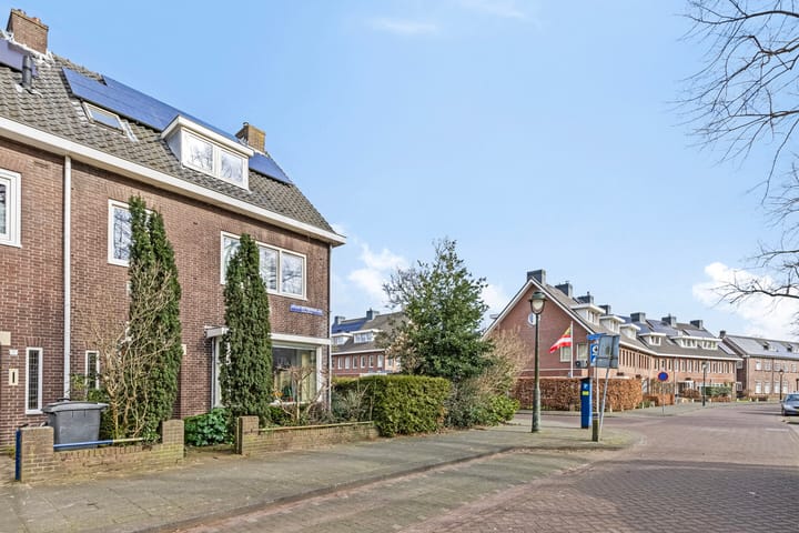 Foto 45 van Antoon der Kinderenlaan 6