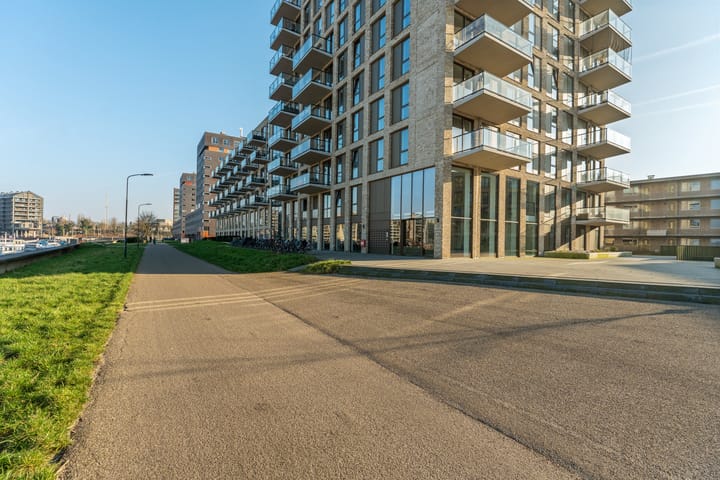 Foto 33 van Waalbandijk 397