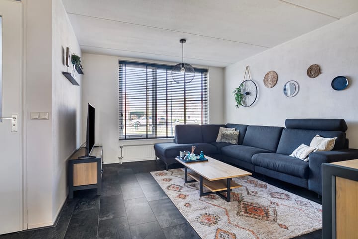 Photo 10 of Donkershoekstraat 21