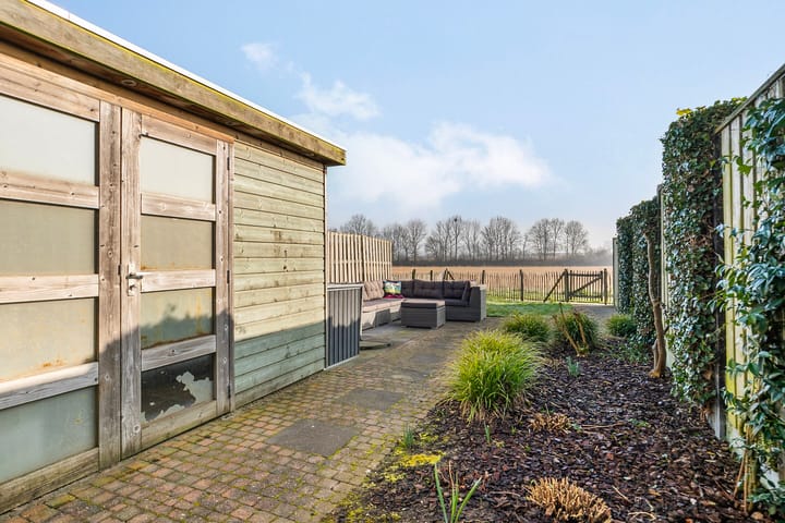 Photo 36 of Donkershoekstraat 21