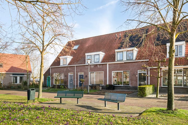 Photo 42 of Donkershoekstraat 21