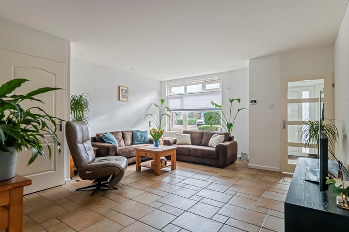 Foto 2 van Schadijk 46-E