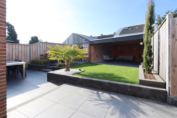 Foto 2 van Schoolweg 36