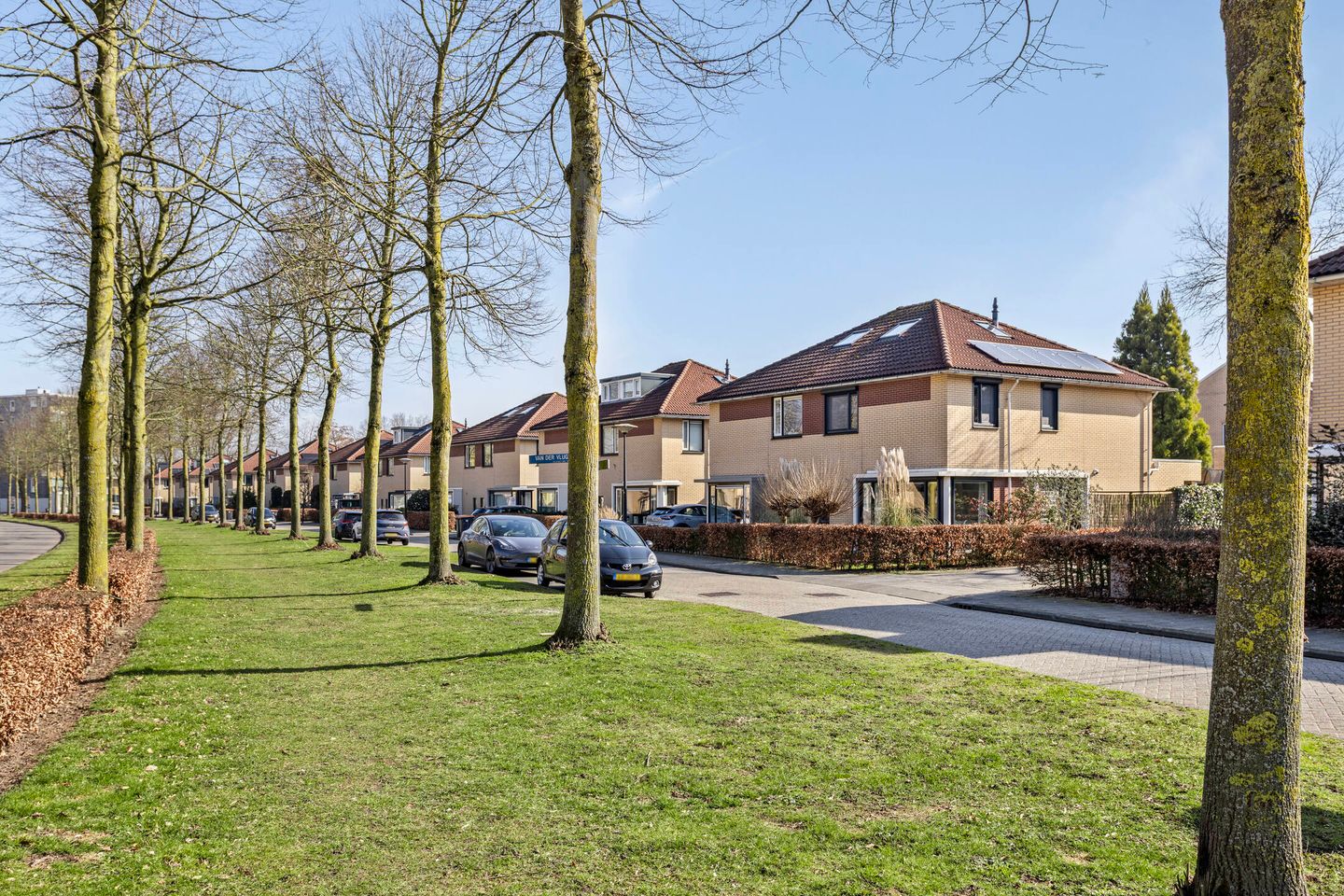 Foto 1 van Leonard Springerlaan 18