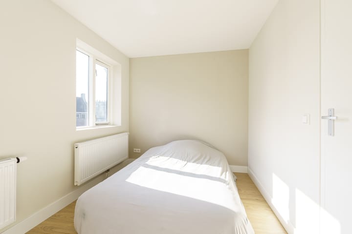 Foto 25 van Dirklangendwarsstraat 44