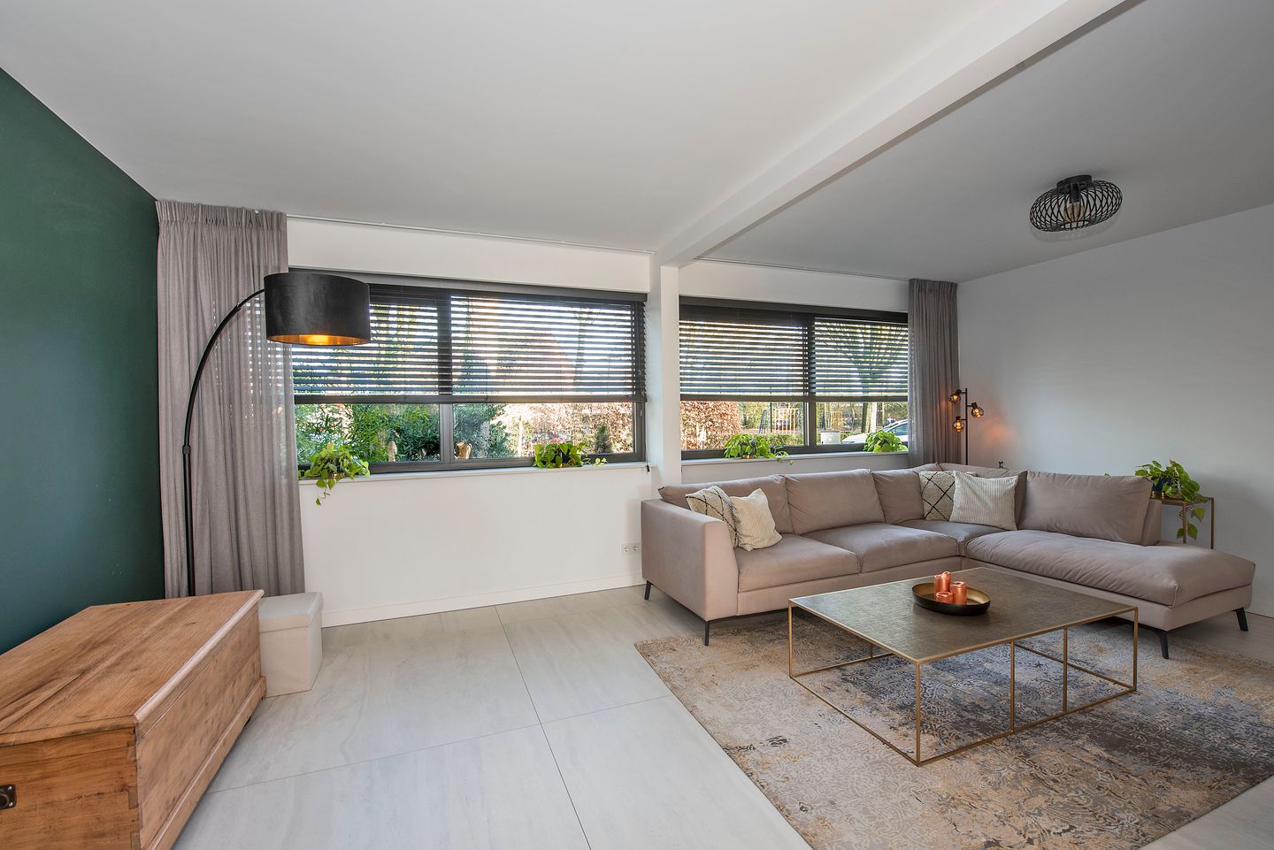 Photo 14 of Elderinkstraat 1