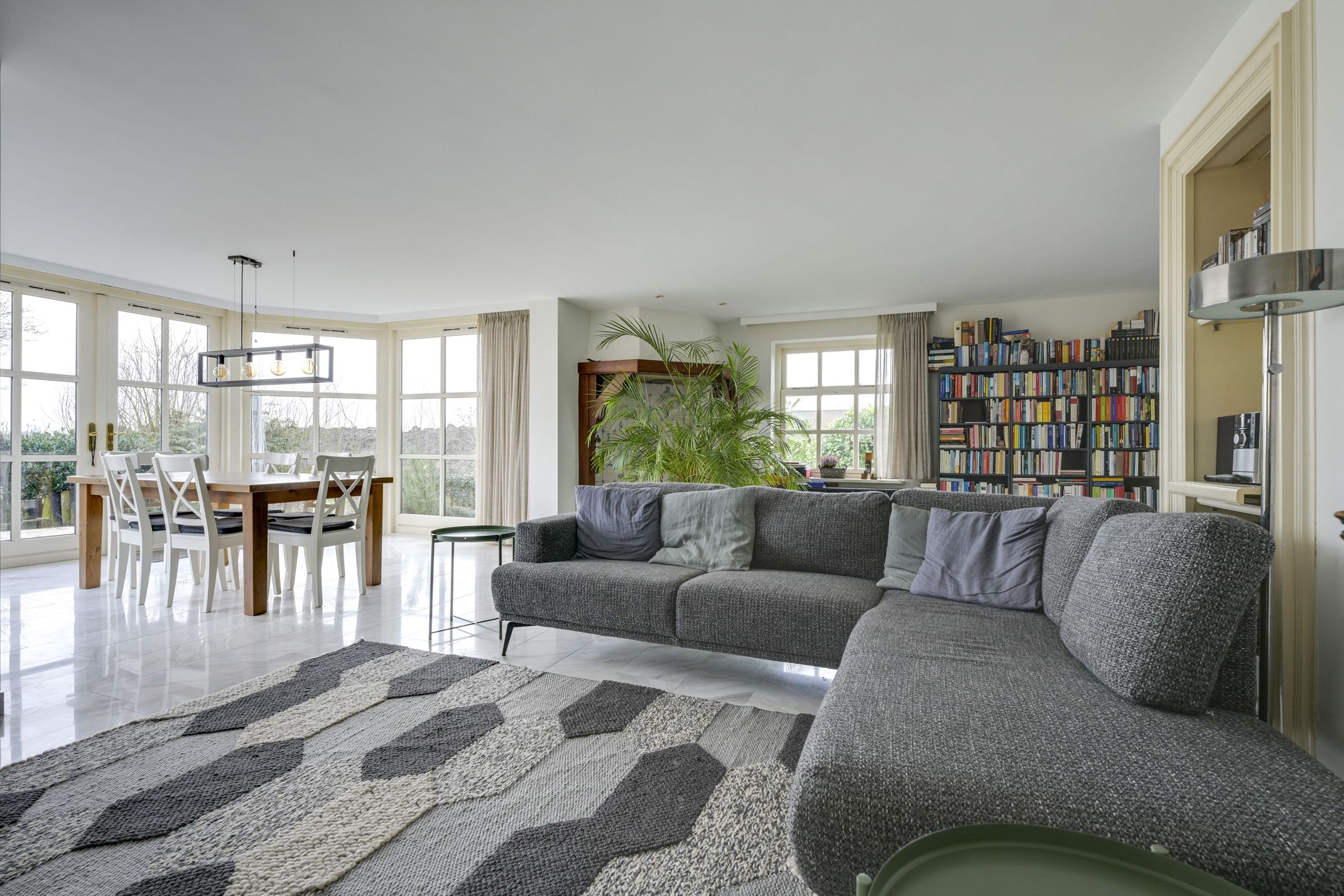 Foto 9 van Tienhovenseweg 15