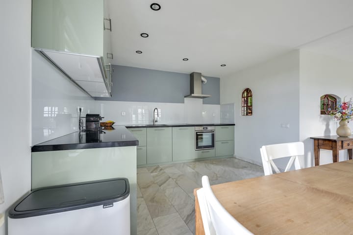 Foto 26 van Tienhovenseweg 15