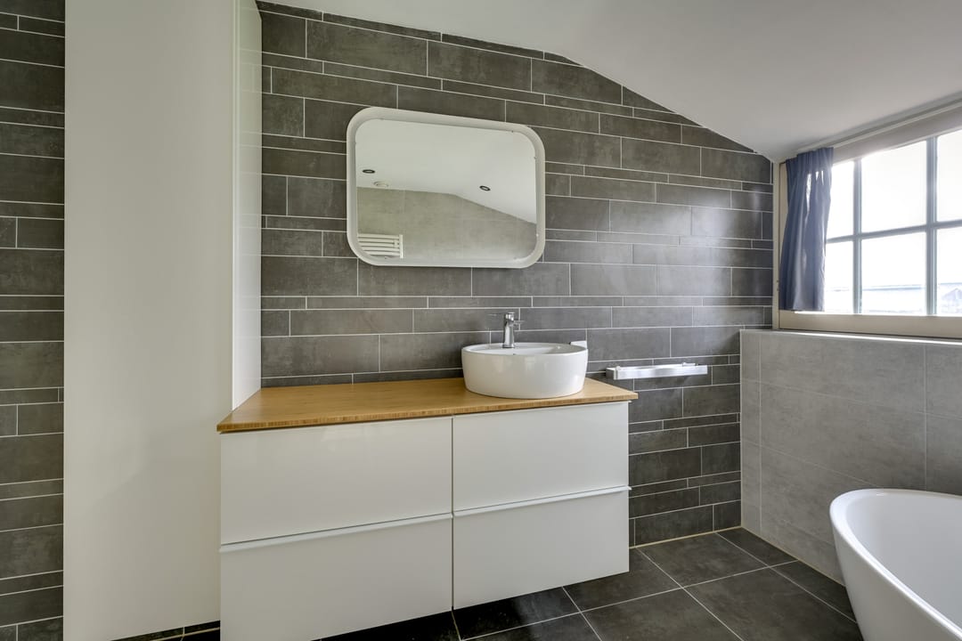 Foto 38 van Tienhovenseweg 15