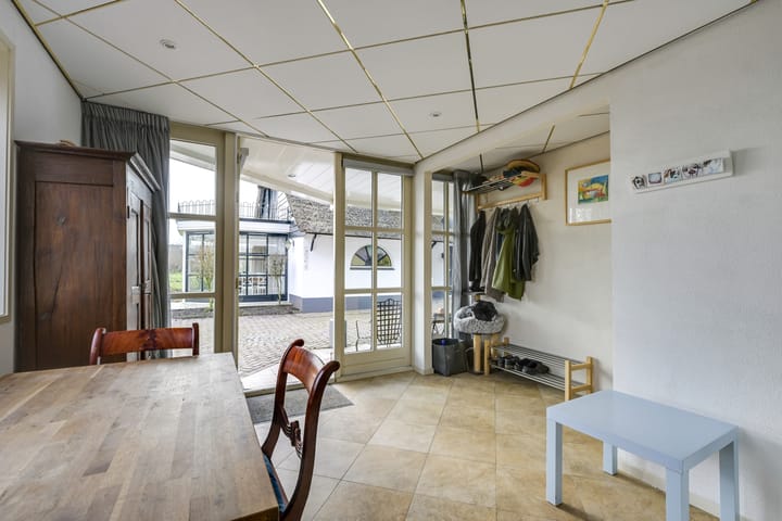 Foto 50 van Tienhovenseweg 15