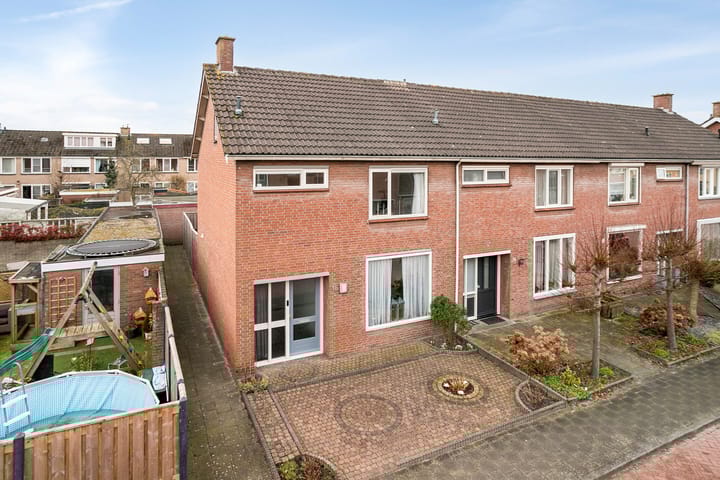 Foto 38 van Plataanstraat 16