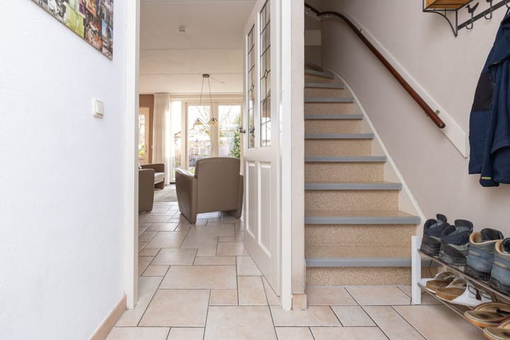 Foto 15 van Weegbree 172