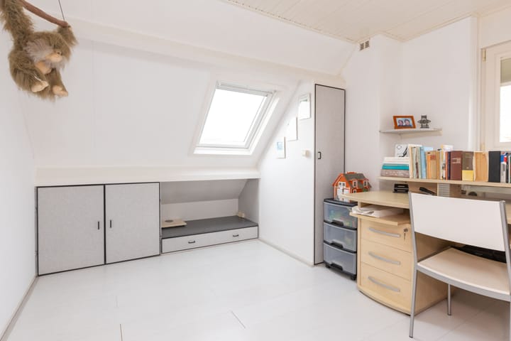 Foto 31 van Weegbree 172