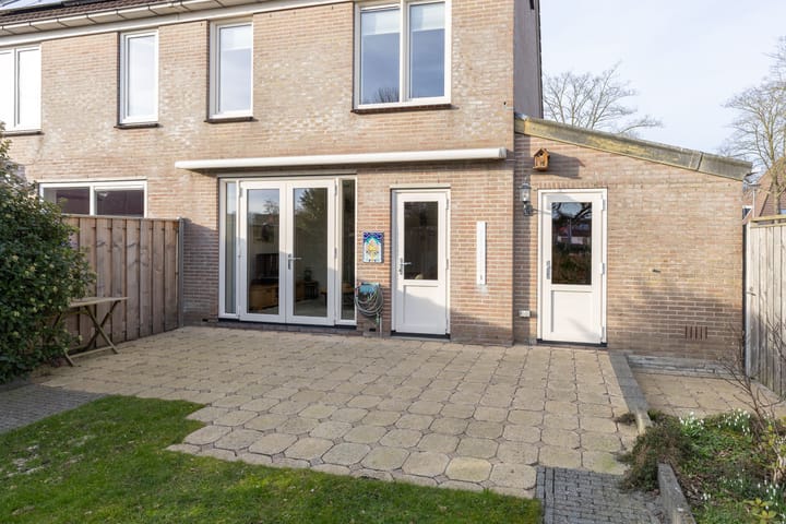 Foto 35 van Weegbree 172