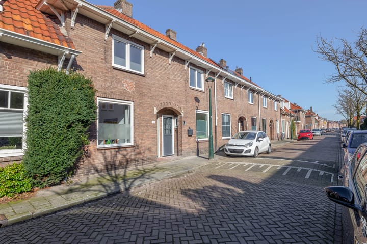 Foto 1 van Cederstraat 44